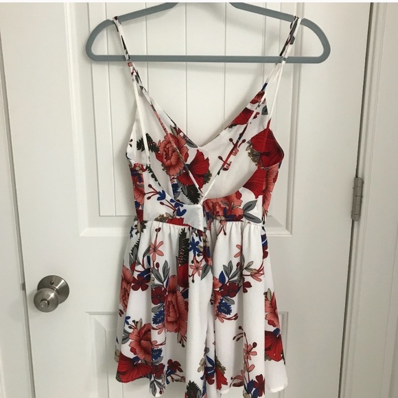 Floral romper - Picture 4 of 4